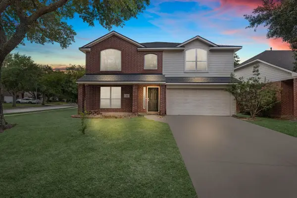 2403 Lancer Park, Conroe, TX 77385