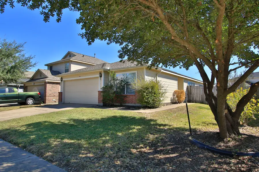 718 Sun Lodge Drive, Houston, TX 77073 - Image #3