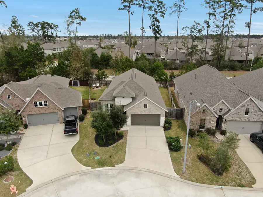 105 Dove Springs Court, Conroe, TX 77304 - Image #3