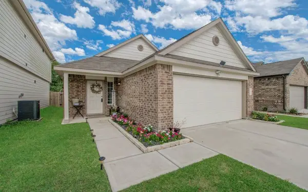 25416 Grotto Falls Lane, Porter, TX 77365