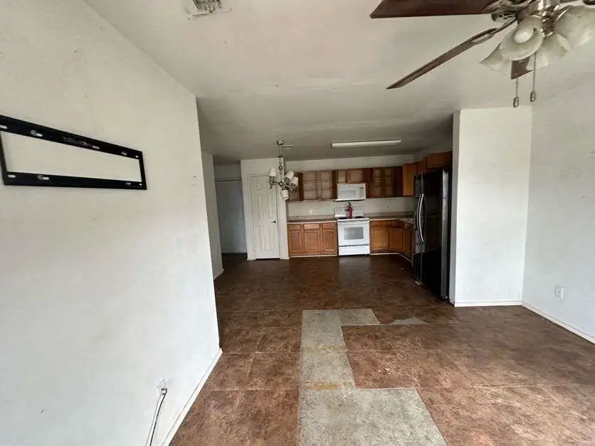 453 N Mccampbell Street, Aransas Pass, TX 78336 - Image #3