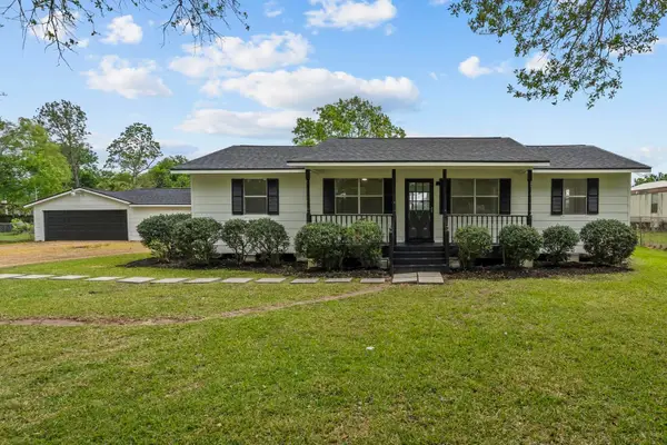 19139 County Road 927a, Alvin, TX 77511