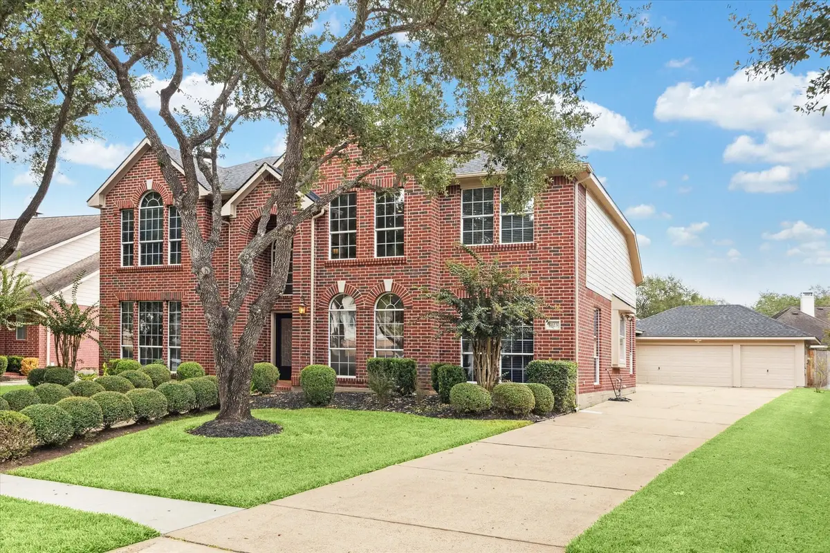 1823 Misty Oaks Lane, Sugar Land, TX 77479 - #1
