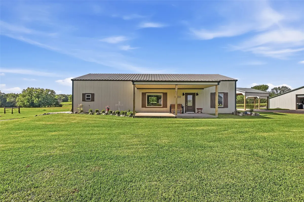 11082 Us Highway 75 S, Leona, TX 75850 - #1