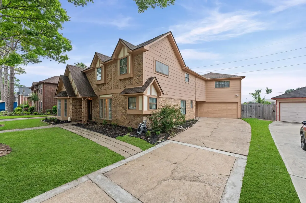 110 Shadow Wood Drive, Sugar Land, TX 77498 - #1