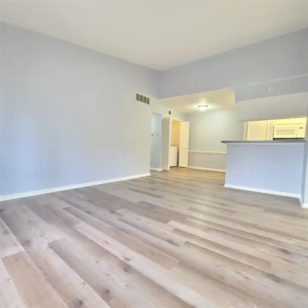 10101 S Gessner Road #416, Houston, TX 77071