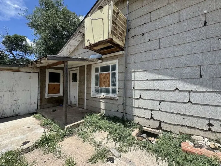 807 Lexington Street, Plainview, TX 79072 - #2