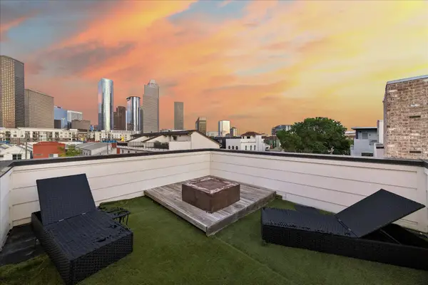 1012 Robin Street, Houston, TX 77019