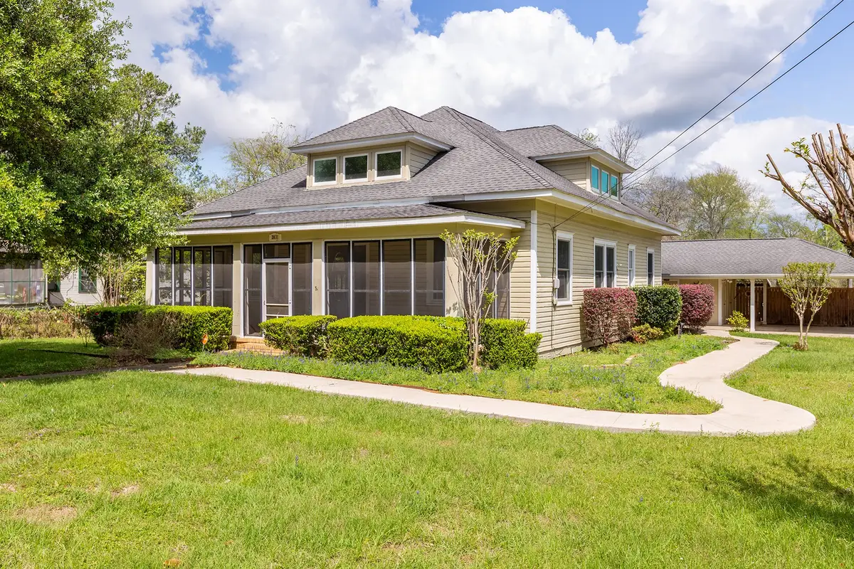 2031 Grand Avenue, Liberty, TX 77575 - #1