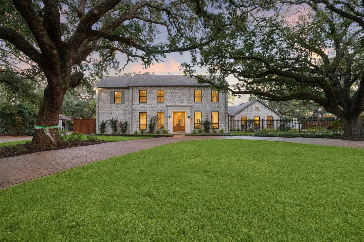 5665 Pine Forest Road, Houston, TX 77056 - #1