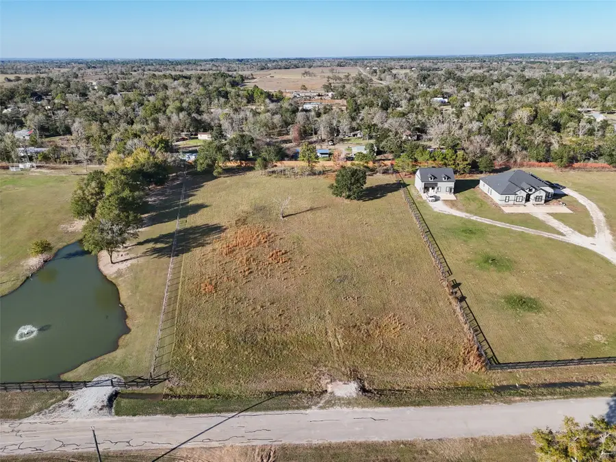 23300 Legacy Lane, Hempstead, TX 77445 - Image #3