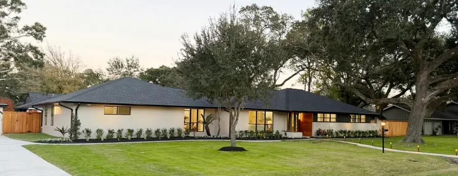 1513 S Lee Street, Alvin, TX 77511 - Image #3