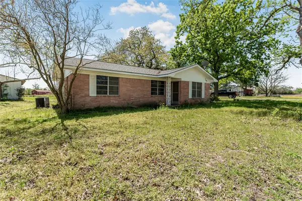 533 S Texas Street, Milano, TX 76556