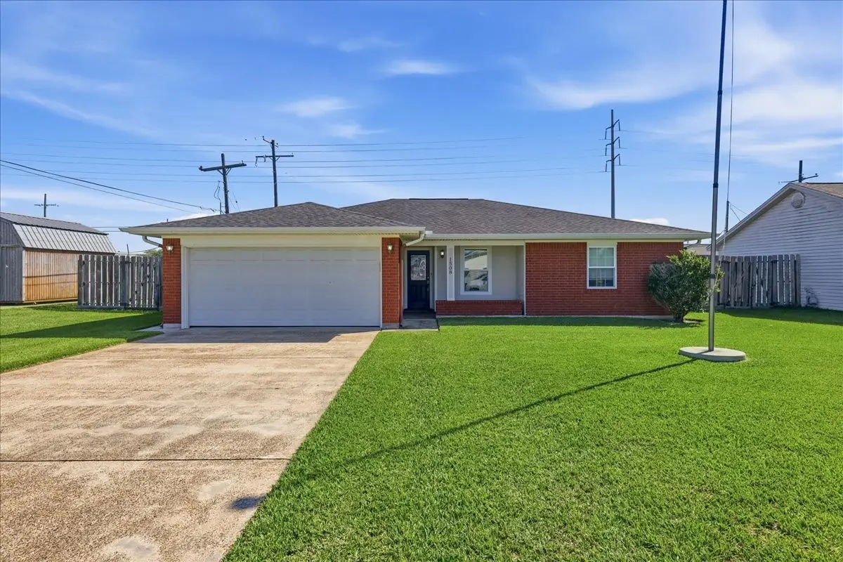 1508 N 12th Street N, Nederland, TX 77627 - #1