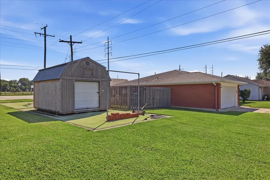 1508 N 12th Street N, Nederland, TX 77627 - #3