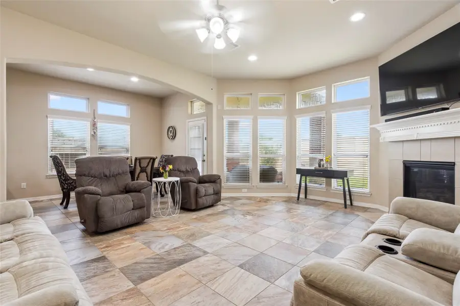 3505 Firenze Drive, Friendswood, TX 77546 - Image #3