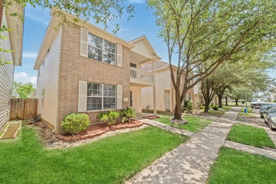 6310 Mountain Pines Lane, Katy, TX 77449 - Image #3