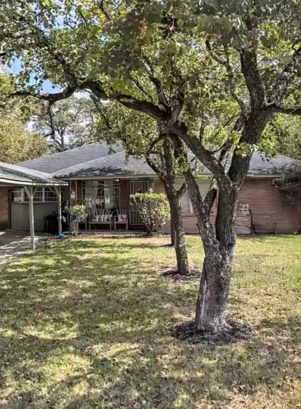 10130 Rockaway Drive, Houston, TX 77016