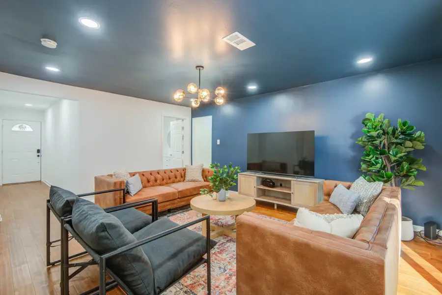 9515 Meadowglen Lane, Houston, TX 77063 - #3