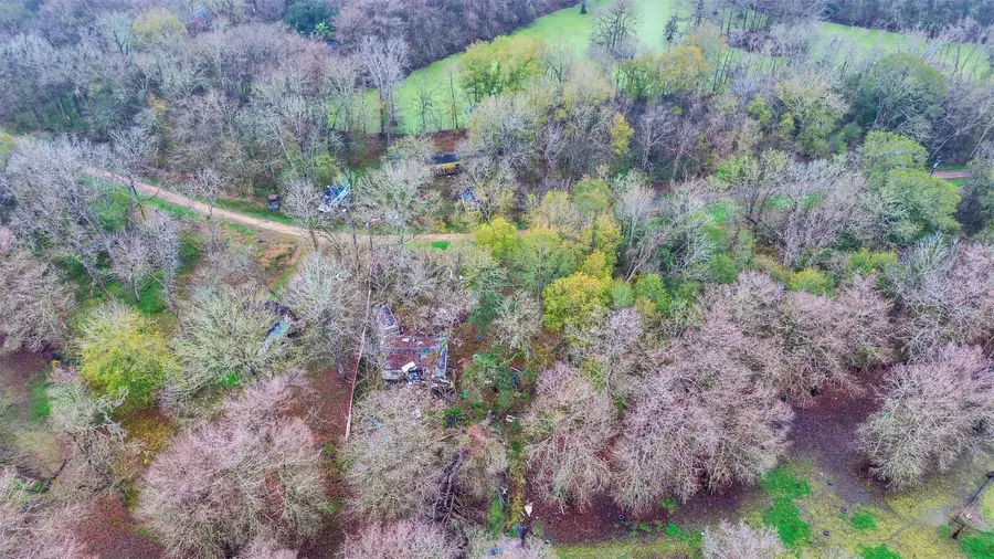 219 River Road, Dayton, TX 77535 - #2