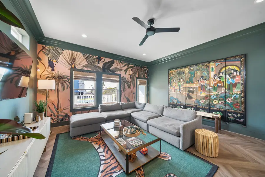 2307 Bernardo De Galvez Avenue, Galveston, TX 77550 - Image #2