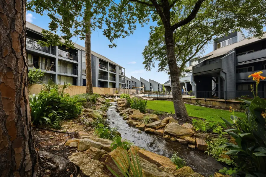 12500 Melville Drive #316B, Montgomery, TX 77356 - #2