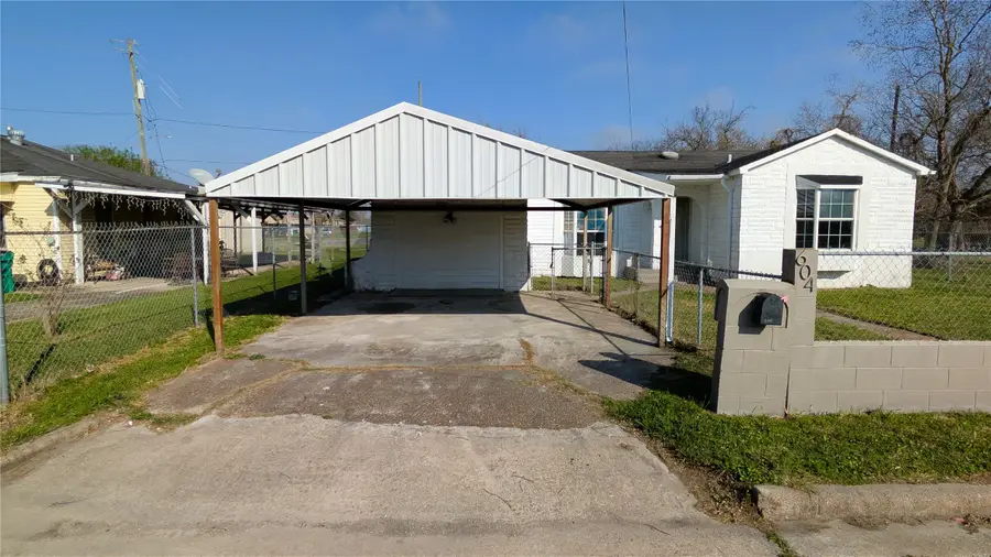604 Carnegie Street, Baytown, TX 77520 - #2