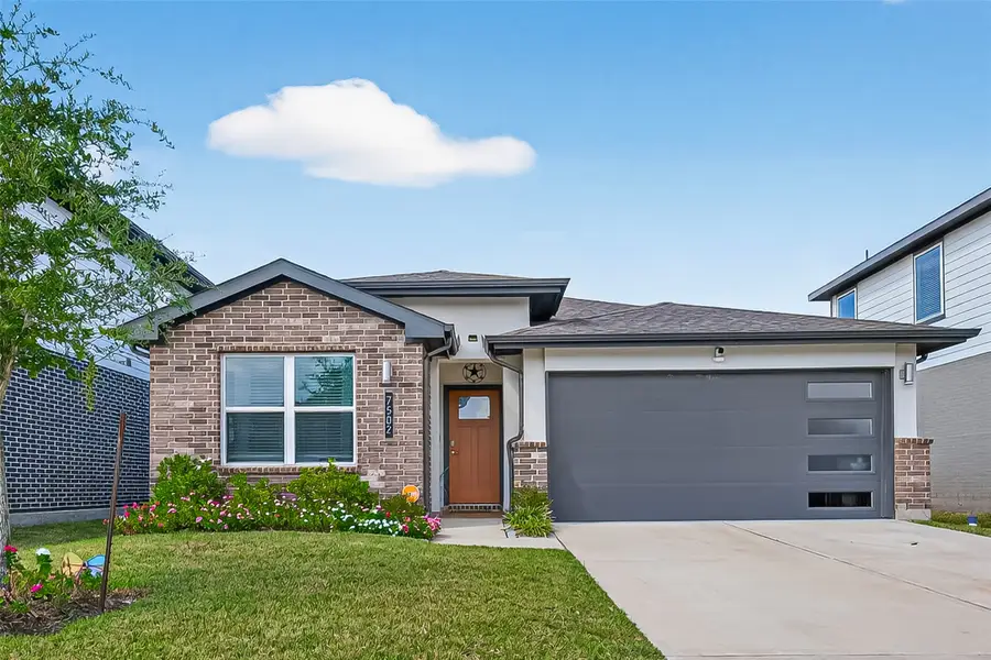 7502 Sonora Star Lane, Richmond, TX 77407 - Image #2