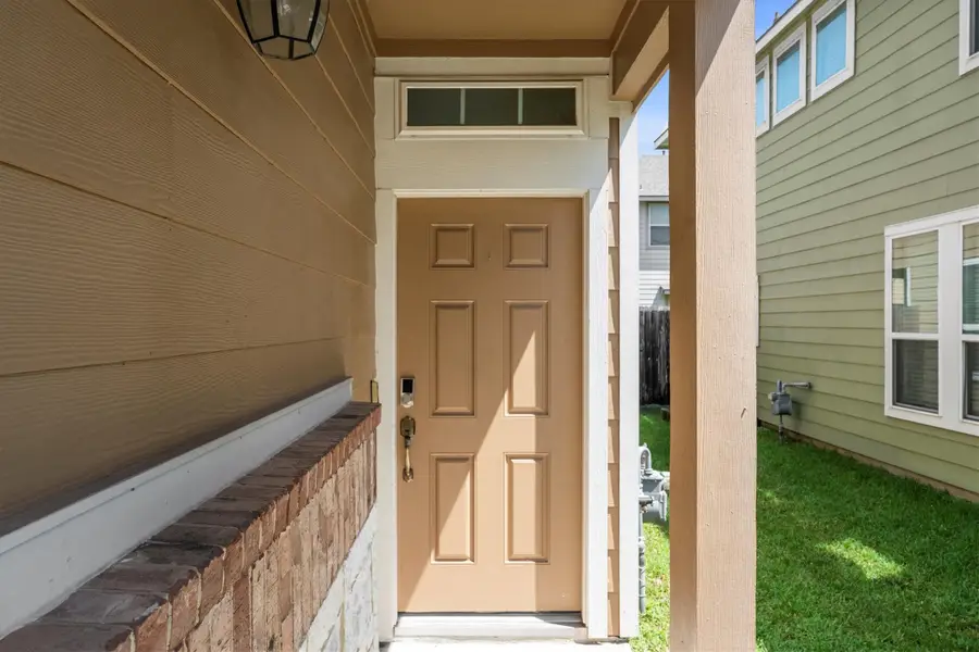 6435 Stoney Creek Drive, Pasadena, TX 77503 - Image #3