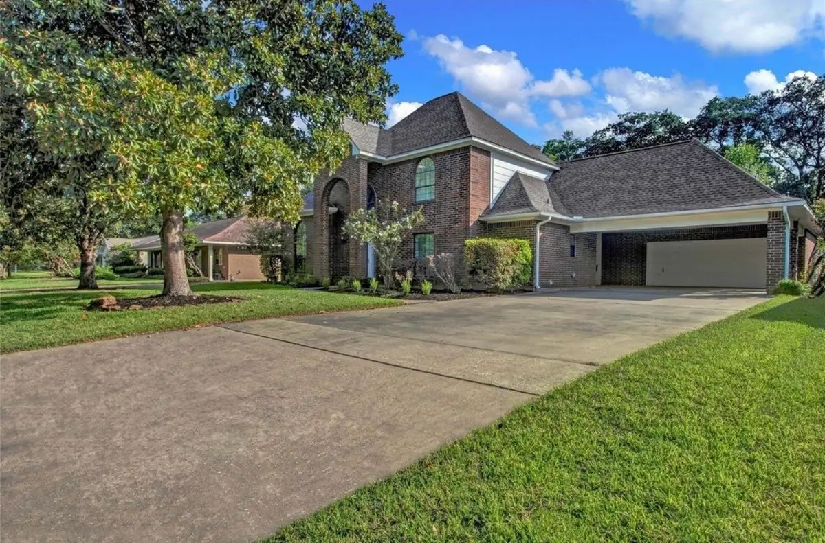 611 N Hickory Street, Tomball, TX 77375 - #1