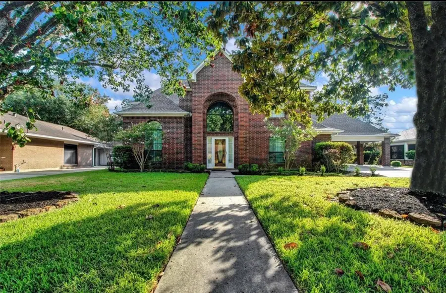 611 N Hickory Street, Tomball, TX 77375 - #2
