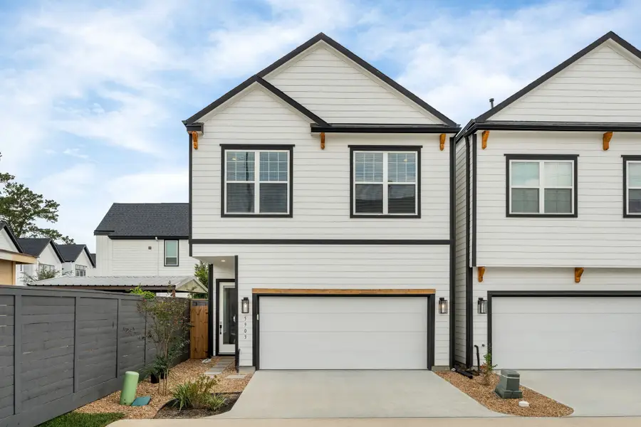 5903 Wheatley Hollow Lane, Houston, TX 77091 - Image #2