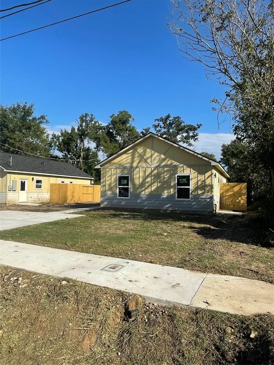 5715 Rietta Street, Houston, TX 77016 - Image #2