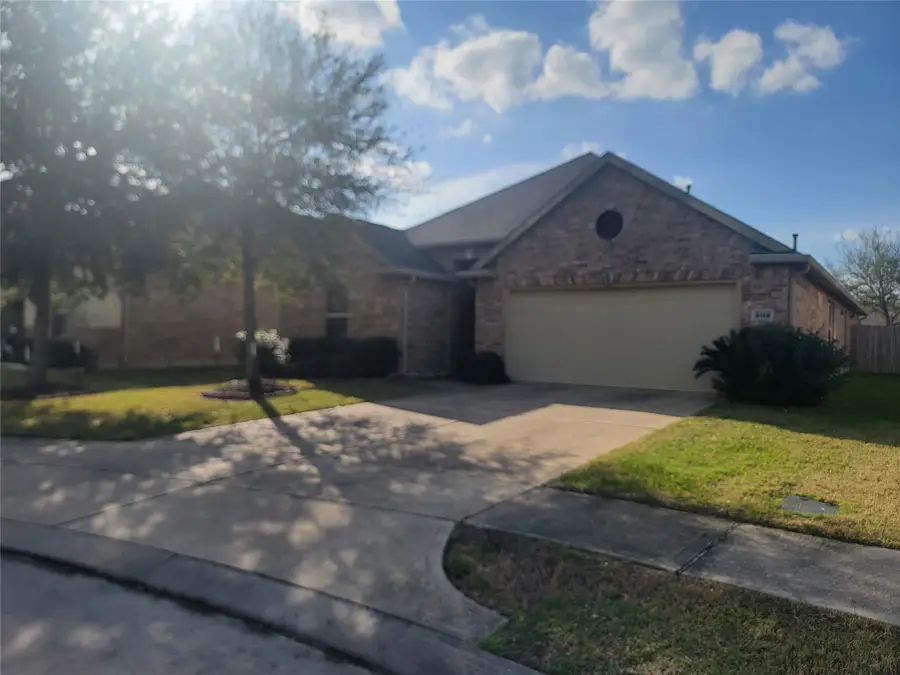 3112 Laurel Bend Lane, Pearland, TX 77584 - Image #2