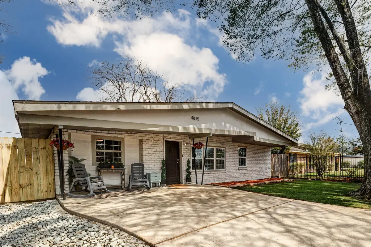 4815 Edfield Street, Houston, TX 77033 - #1