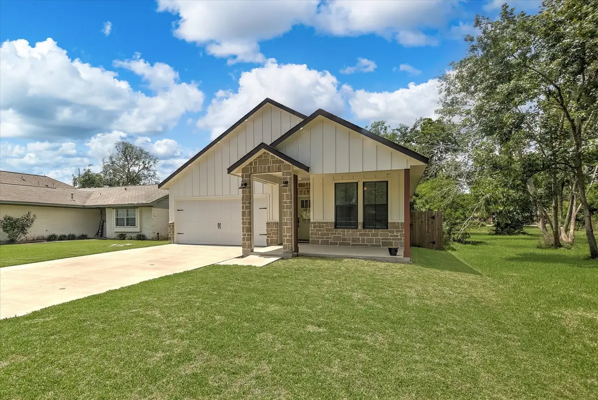 502 S Carroll Street, La Porte, TX 77571 - #1