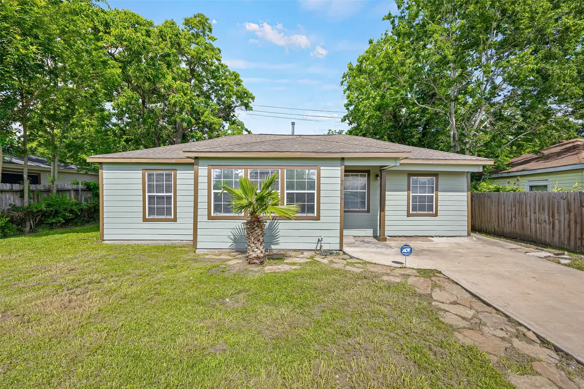 7614 Darnay Dr Drive, Houston, TX 77033 - #1