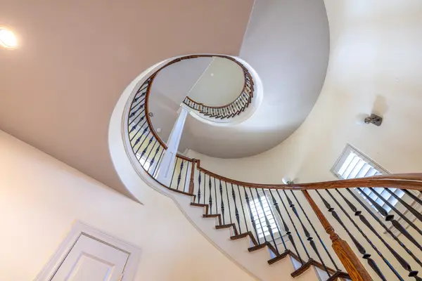 10929 Upland Park, Houston, TX 77043