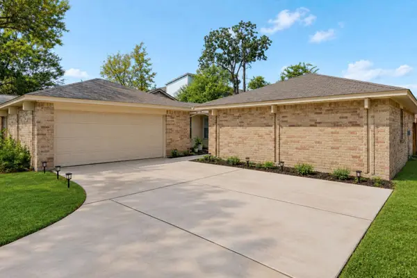 10411 Rabbit Oak Drive, Houston, TX 77065