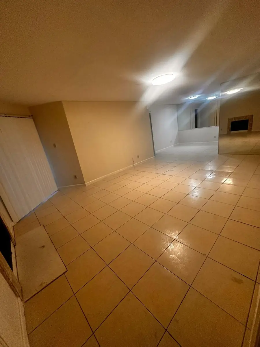 9700 Leawood Boulevard #1601, Houston, TX 77099 - Image #3