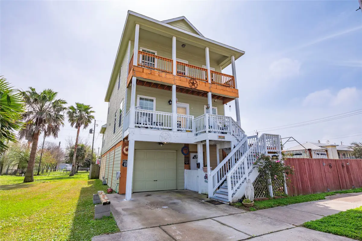 2723 Postoffice, Galveston, TX 77550 - #1