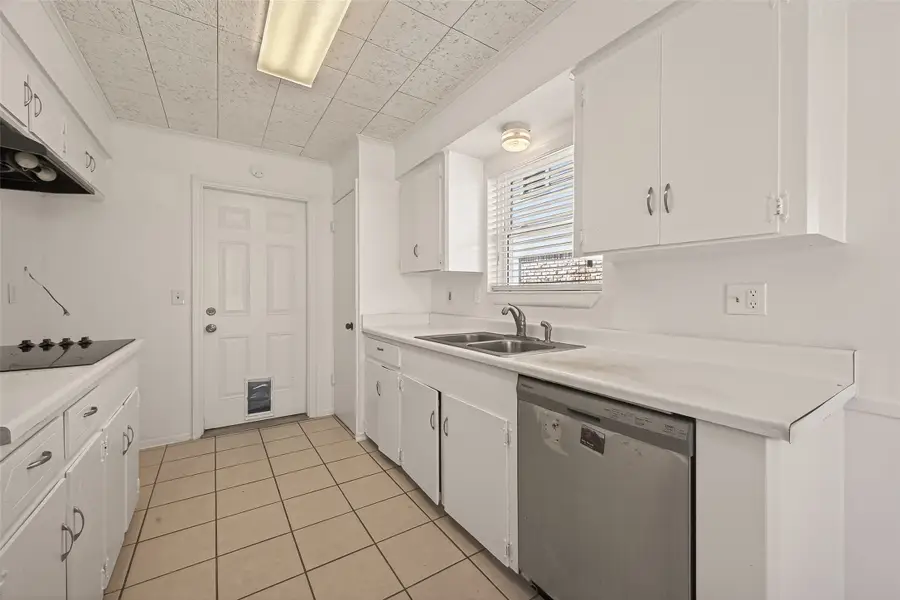 6030 Benning Drive, Houston, TX 77096 - Image #3