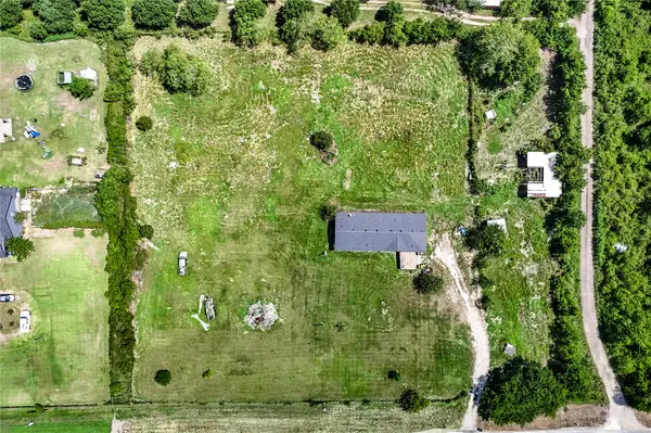 10225 Beard Road, Needville, TX 77461