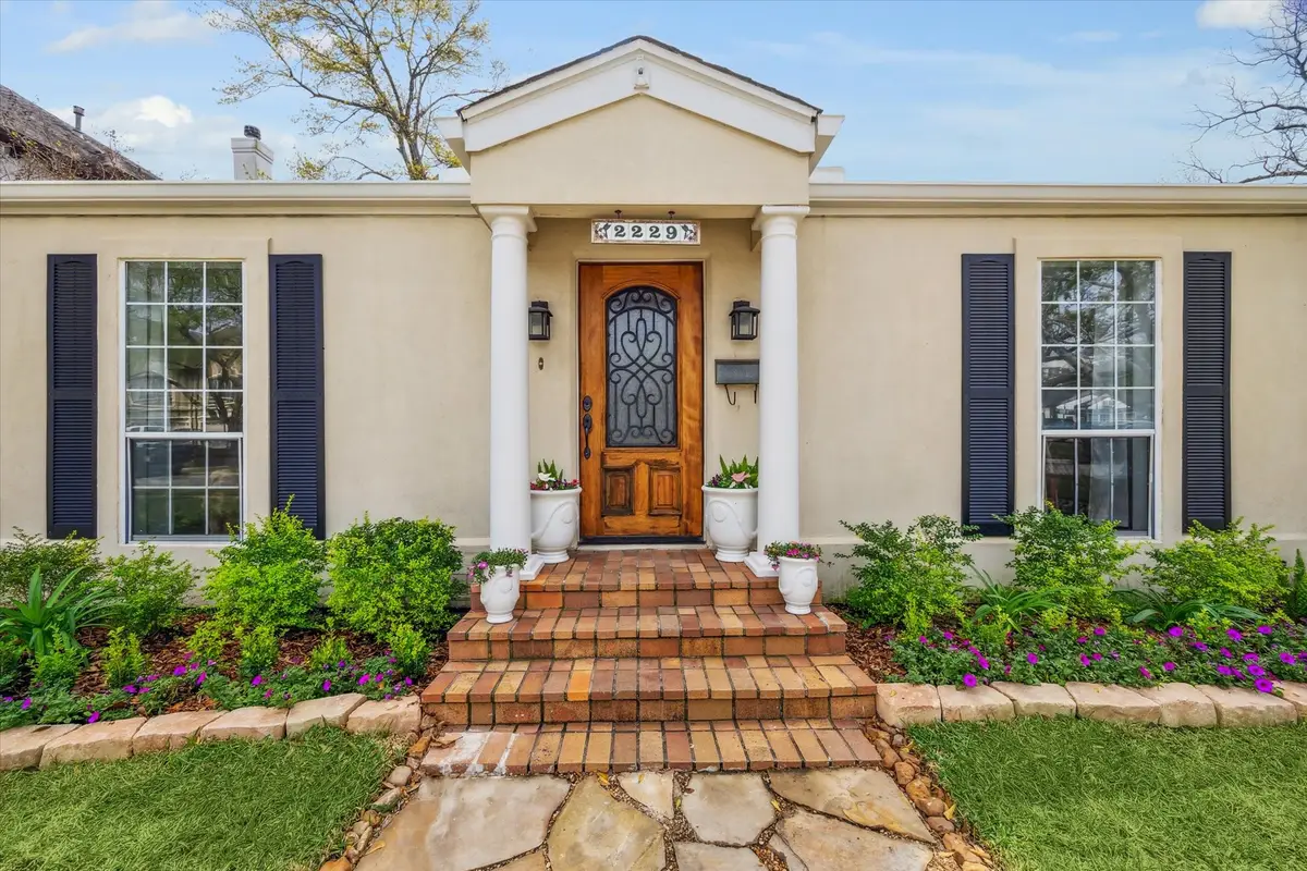 2229 Portsmouth Street, Houston, TX 77098 - #1
