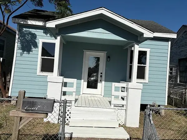3122 Avenue M 1/2, Galveston, TX 77550