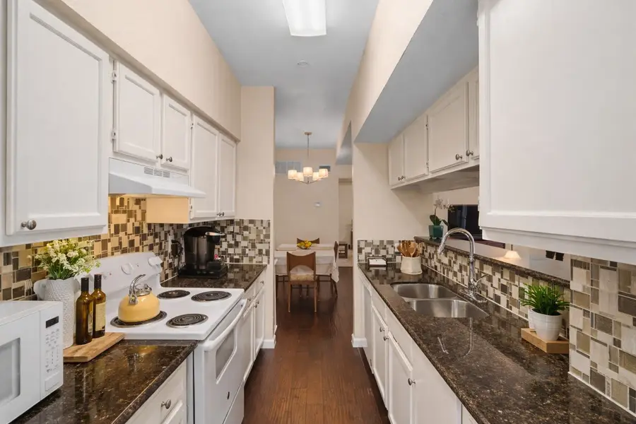 2425 Augusta Drive #23, Houston, TX 77057 - #2