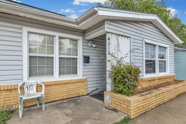 4312 S Hughes Avenue, Fort Worth, TX 76119