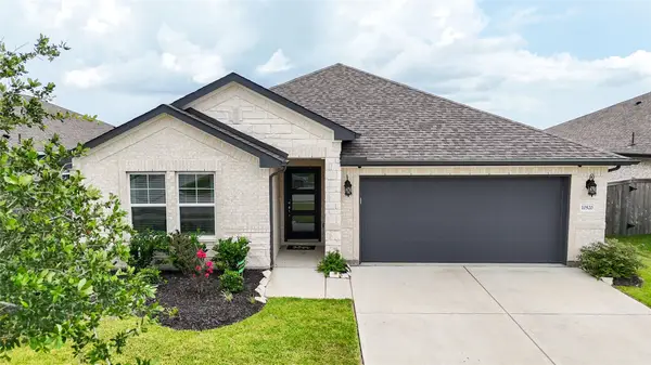 10520 Deussen Lane, Texas City, TX 77591