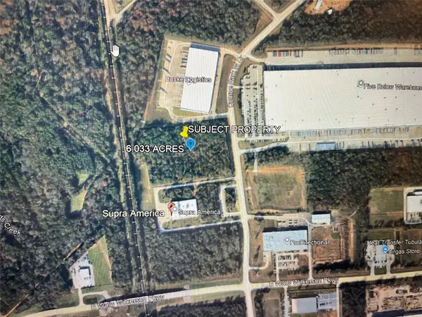 943 Conroe Park West Drive, Conroe, TX 77303