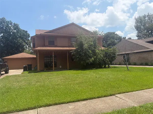 8506 Pines Place Drive, Humble, TX 77346
